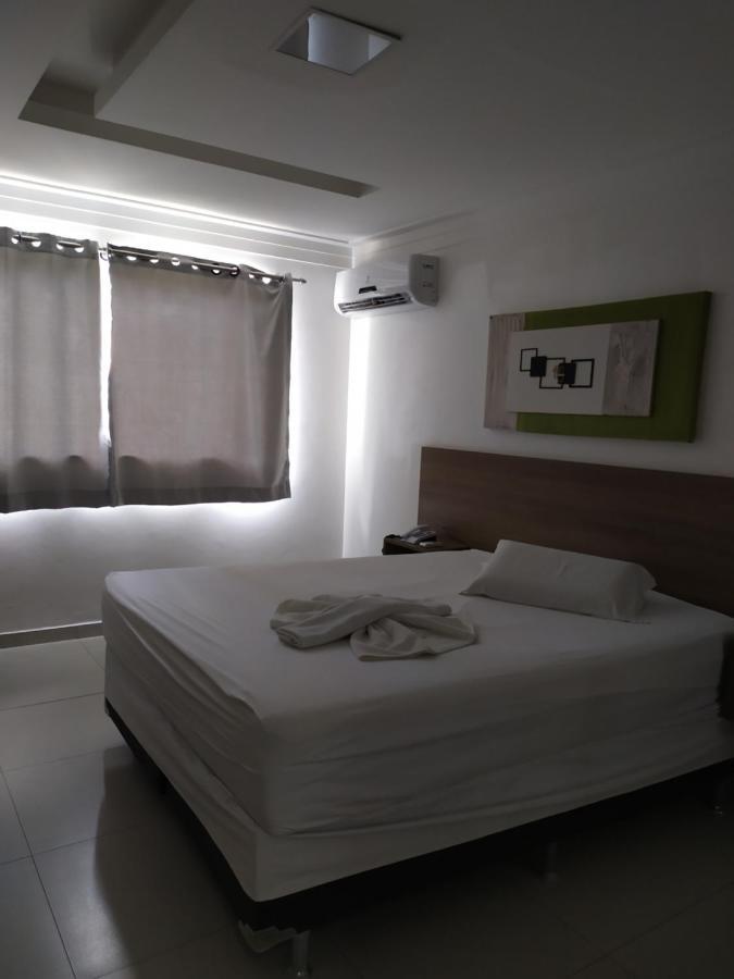Oyo Hotel Valeria Салвадор Екстер'єр фото